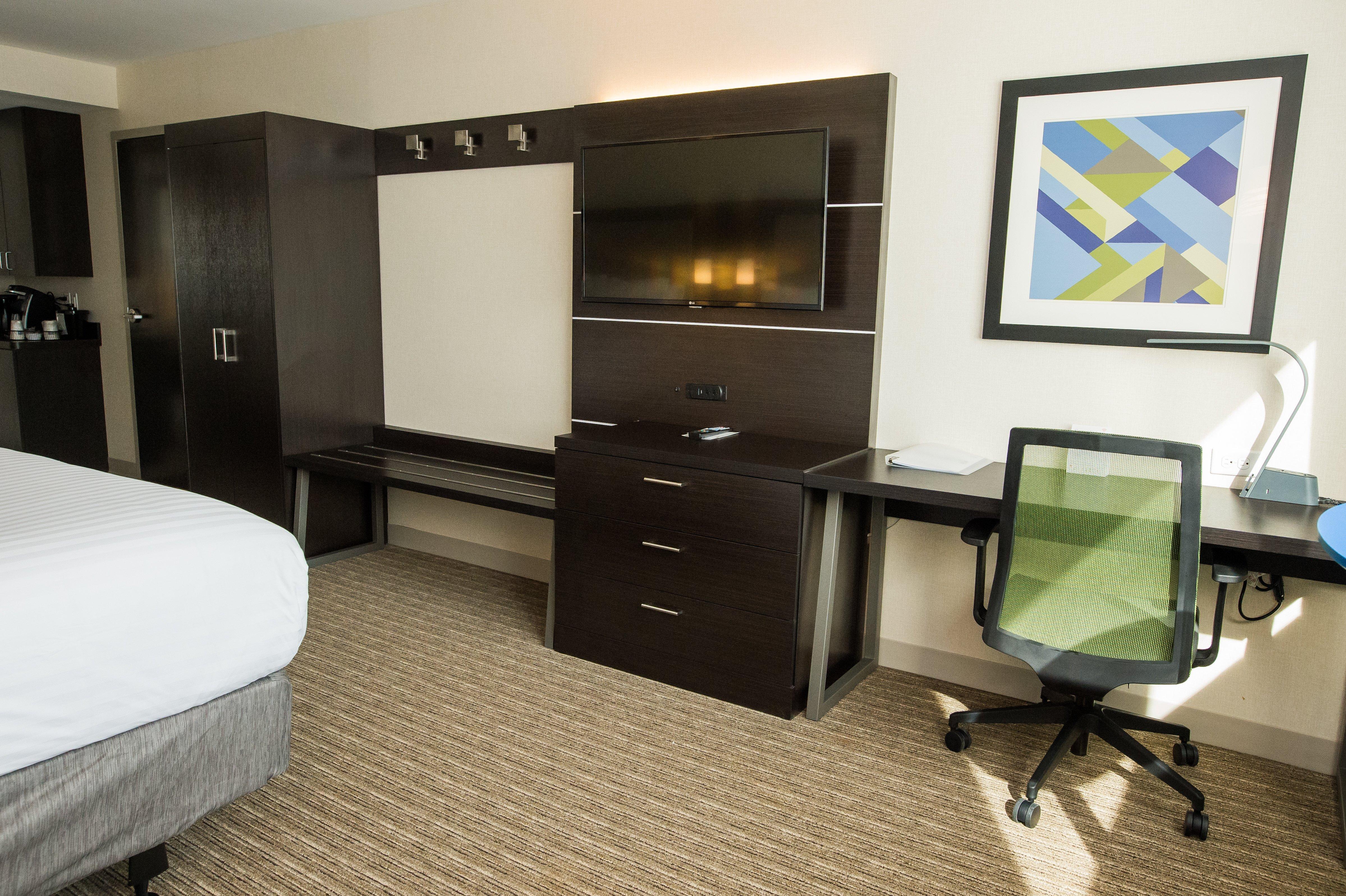 Holiday Inn Express & Suites - Marietta By Ihg Екстериор снимка