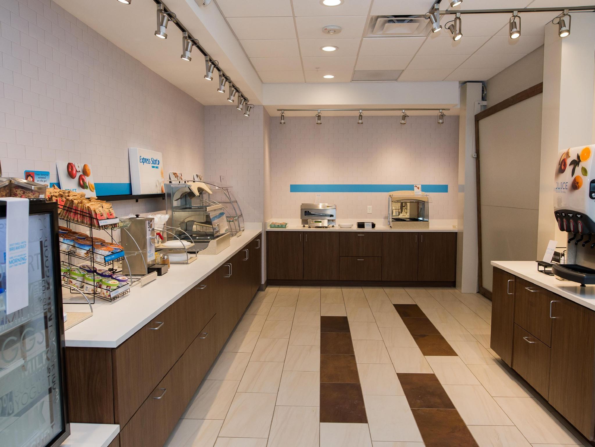 Holiday Inn Express & Suites - Marietta By Ihg Екстериор снимка